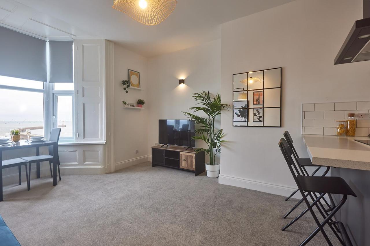 5 Roker Terrace - Seaview Apartments Sunderland  Luaran gambar